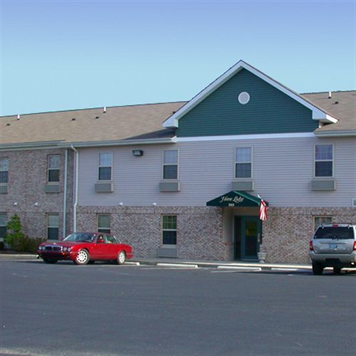 Days Inn & Suites By Wyndham Sellersburg Exteriör bild